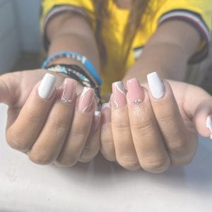 manicura y pedicura govichi